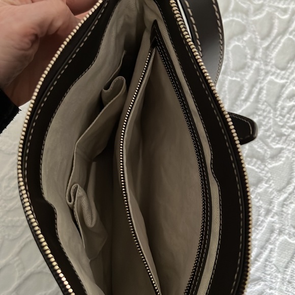 New Gucci purse with dust bag - Picture 12 of 15